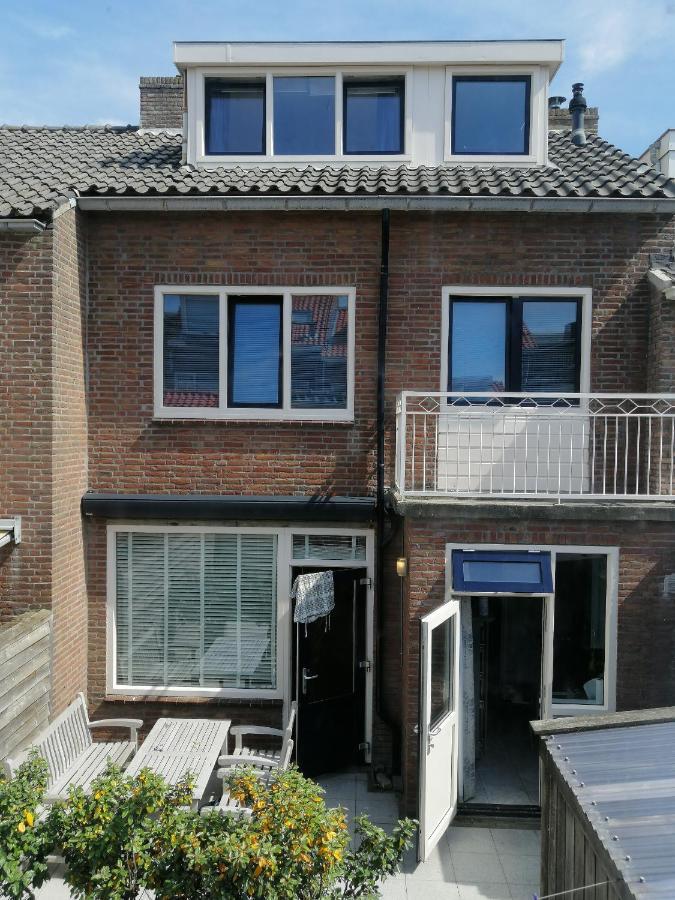 カトウェイク・アーン・ゼー Woning Emmastraatヴィラ エクステリア 写真